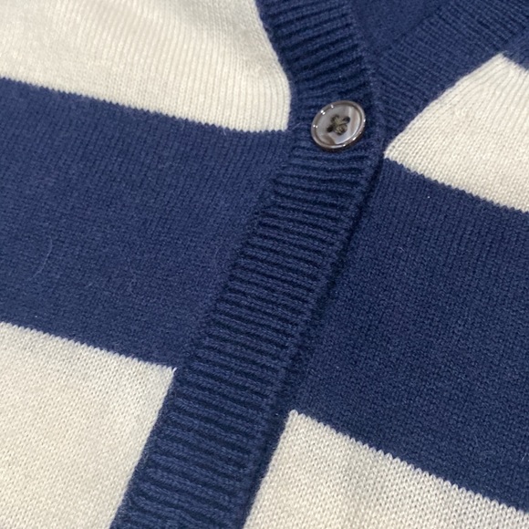 NWT GAP Navy Off White Striped Wool Blend Cardigan Sz SMALL - Picture 4 of 10